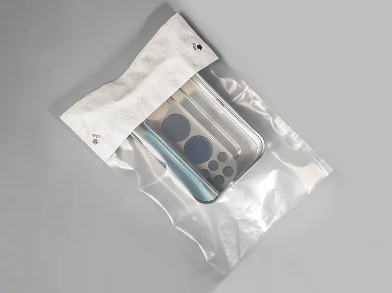 Tyvek Header Bag: A New Choice for Modern Packaging and Display